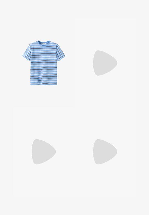 T-shirt bleu à manches courtes avec des rayures horizontales blanches et marron et un col rond sur fond blanc.; Shorts en jean bleu clair avec poches avant, passants pour ceinture, fermeture par bouton et coupe jusqu'aux genoux, sur fond blanc.; Baskets en cuir blanc avec des rayures noires, semelle extérieure en caoutchouc beige, bout rond, fermeture lacée et embout en suède gris doux.; Sac à épaule en cuir noir brillant avec un seul compartiment zippé et une fine bandoulière arquée.