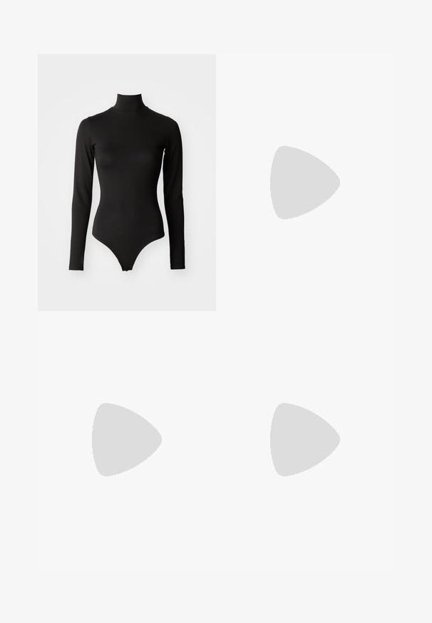 Sort langærmet bodysuit med høj hals, der har en tætsiddende design og en glat stoftekstur, som ender i en thong-stil bund.; Brune skræddersyede shorts med hætte mønster og bæltestropper samt frontfolder, præsenteret på en ensfarvet hvid baggrund.; Sorte gummiflip-flops med teksturerede såler og tynde stropper med Havaianas-logo i hvidt på en ensfarvet baggrund.; Sort læder hobo taske med en blød, skinnende tekstur og en rund, åben top. Har en bred, buet strop til bæring. Ingen synlig hardware.