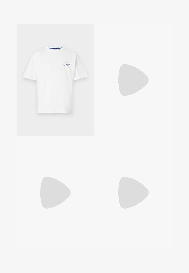 Witte katoenen T-shirt met een ronde hals en korte mouwen. Voorzien van blauwe cursieve tekst op de linkerkant van de borst. Zachte textuur, casual ontwerp.; Lichtblauwe spijkerbroek met een recht pijpdesign, vervaagde textuur en traditionele vijf-vakken stijl. Voorzijde met ritssluiting en knoopsluiting.; Witte sneakers van glad synthetisch materiaal, met platte veters, geperforeerde neus en een rubberen zool met een gestructureerd grippatroon.; Blauwe canvas tas met voorvak en rode "O.N.S" borduring, voorzien van dubbele handvatten en een verstelbare schouderriem.