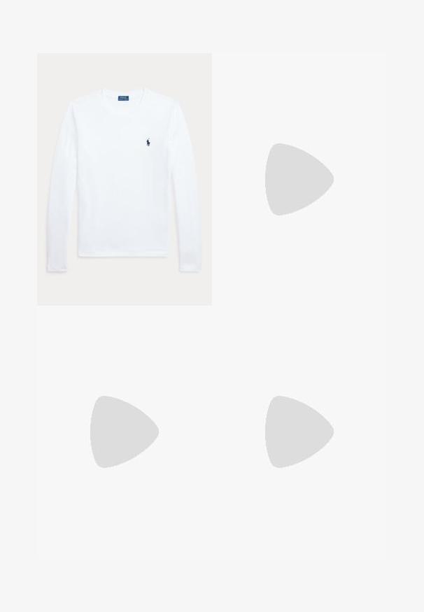 Valge pika varrukaga ümmarguse kaelusega särk, millel on väike tumesinine Polo Ralph Laureni logo vasakul rinnal.; Naine kannab tumesinist nööbitavat kardigani kuldsete nööpidega ja laiade sääregapidega pükse, seisab puidust põrandal lihtsa seina taustal.; Pruun seemisnahast loafer kuldse pandlaga ja kummist kobestatud tallaga, vaadatuna külje pealt ühevärvilisel taustal.; Pruun nahast poolkuu-kujuline käekott ühe rihmaga ja hobuse logoga kuldne ristkülikukujuline silt.