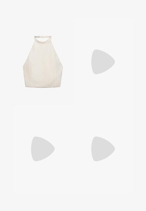Creme halterneck-top med et chevronmønster, der har en høj hals og glat, strømlinet stof. Ingen synlige hardware eller accenter.; Røde, vide bukser lavet af tekstureret stof med vertikale ribbninger og en elastisk talje med snor til justerbarhed.; Sort højhælet sandal med bred rem over foden og en tåloop, vist fra siden på en hvid baggrund.; Beige vævet clutchtaske med afrundet trapezform og struktureret ramme øverst til lukning.