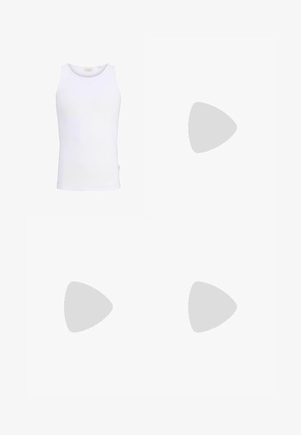 Débardeur blanc côtelé sans manches avec encolure ronde et petite étiquette de marque à l'intérieur du col.; Shorts de sport verts en matériau léger, avec des rayures blanches sur les côtés et un logo Adidas sur l'ourlet gauche. Taille élastique.; Sandale tongs plates noires avec une large bride d’orteil et une semelle texturée, vue de profil sur fond blanc.; Lunettes de soleil Ray-Ban avec des verres verts, monture en plastique noir et accents dorés sur les bords. Forme carrée avec une finition mate.