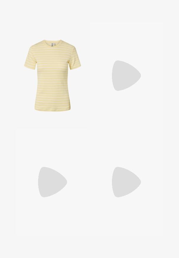 Gul og hvid vandret stribet kortærmet ribstrikket T-shirt med rund halsudskæring og en figurnær silhuet.; Beige brede bukser med elastisk talje og snor, der har lodrette hvide striber og en glat stoftekstur.; Fødder iført beige Birkenstock-sandaler med guldspænder, parret med mørkeblå denimjeans, der er rullet op ved manchetten, stående på trægulv.; Rektangulær sort læderhåndtaske med en enkelt lang rem og blank finish, vist mod en ensfarvet hvid baggrund.