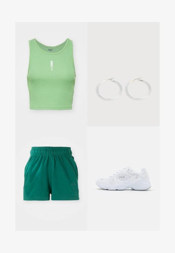 Mintgrünes, geripptes Crop-Top mit Rundhalsausschnitt. Auf der Vorderseite befindet sich mittig das weiße "OBEY"-Logo. Der Stoff hat eine weiche, strukturierte Optik.; Grüne lässige Shorts mit elastischem Bund, Seitentaschen und dezentem Logo am rechten Oberschenkel.; Weißer Sportschuh mit einem strukturierten Mesh-Obermaterial, gepolstertem Schaft und klobiger Sohle. Verfügt über ein Logo an der Seite und eine Schnürung.; Paar glänzende silberne Creolen mit dünnen Drahtverschlüssen, dargestellt vor einem hellgrauen Hintergrund.