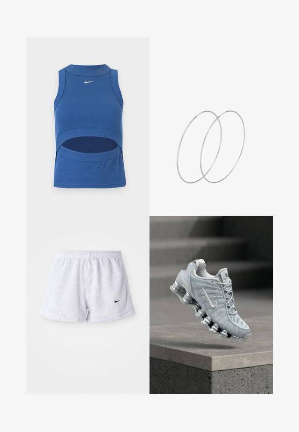 Modrý bezrukávový crop top Nike s vysokým golierom a výrezom na bruchu, rebrovaná látka a biely logo Swoosh vpredu v strede.; Biele, rebrované športové šortky s elastickým pásom a malým čiernym logom Nike na dolnej ľavej strane. Jednoduchý, minimalistický dizajn.; Svetlosivá bežecká topánka Nike s odpruženou pružinovou podrážkou vznášajúca sa nad betónovým okrajom, rozmazané pozadie schodiska.; Strieborné kruhové náušnice s minimalistickým dizajnom. Cirkulárny tvar, hladký povrch a tenký profil. Ľahké s lesklým povrchom.