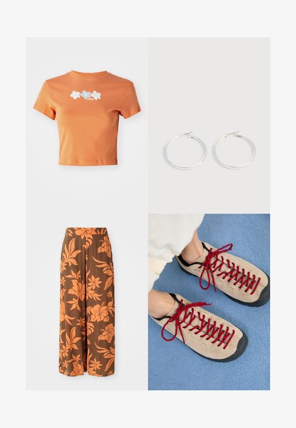 Camiseta naranja recortada de algodón con mangas cortas, que presenta flores bordadas en blanco y azul claro en la parte delantera.; Pantalones de pierna ancha marrones con un patrón floral naranja. Textura suave con una cintura alta y bolsillos laterales. Diseño casual y fluido.; Zapatos beiges con cordones rojos, colocados sobre una superficie texturizada azul, que revelan parcialmente el tobillo de una persona. Los zapatos tienen un diseño deportivo.; Pareja de pendientes de aro plateados brillantes con cierres de alambre delgado, mostrados sobre un fondo gris claro.