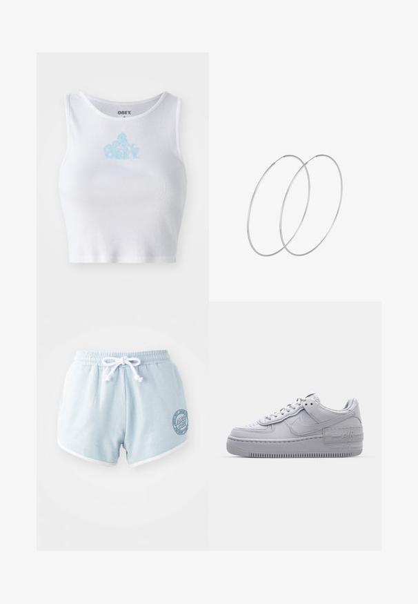 Hvid ribbet crop top med rund halsudskæring og et lyseblåt "OBEY" logo centreret på brystet. Glat tekstur og tætsiddende design.; Lyseblå shorts lavet af blødt stof med en hvid snor, der har hvid kant og et rundt logo patch på siden.; Grå Nike Air Force 1 sneakers med perforeret tå, glat læderoverdel, tyk sål og præget 'AIR' detalje på hælen.; Sølvøreringe med et minimalistisk design. Cirkulær form, glat tekstur og tynd profil. Letvægtige med en poleret overflade.