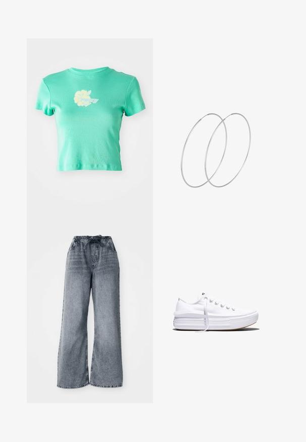Korthættet t-shirt i lyseblå stof med et blomstermønster og "ROXY" logo i hvid og gul på forsiden. Korte ærmer.; Grå jeans med brede ben, elastisk talje, snøre lukning og sidelommer. Bleget tekstur over hele stoffet.; Hvid lavt snørestøvle med tyk plateau-sål, snørelukning foran og gummiforstærket tåkap, set i sideprofil.; Sølvøreringe med et minimalistisk design. Cirkulær form, glat tekstur og tynd profil. Letvægtige med en poleret overflade.