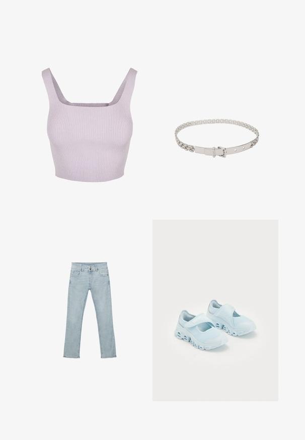 Ribbeted ærmeløs crop top i lys lavendel farve. Har en firkantet udskæring og en tætsiddende silhuet, lavet af strækbart strikmateriale.; Lyseblå denimjeans med lige ben, to knapper foran, bæltestropper og fem lommer, lagt fladt på en hvid baggrund.; Lyseblå sneakers med mesh-stof, fremtrædende udskæringer i sålen og en velcro-rem på toppen for sikker pasform.; Tynd sølvkæde med rektangulære led og en lille spænde med justerbare huller.