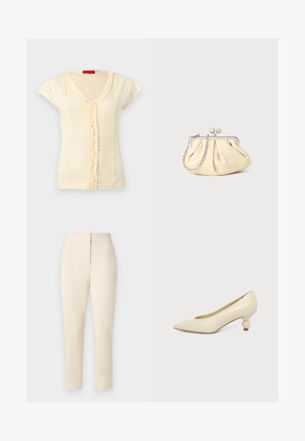 Top de manga corta en color crema con tejido acanalado y escote en V, con detalle de volantes en el centro y en el escote, y una etiqueta roja con la marca MAX&Co.; Pantalones rectos color crema con una cinturilla ajustada y cierre de cremallera frontal oculto, exhibidos sobre un fondo liso.; Zapato de mujer color crema con punta afilada y tacón bajo, con tacón redondo en forma de bola, sobre un fondo liso.; Clutch de cuero beige plisado con un marco de metal plateado, que cuenta con dos broches decorativos redondos y una correa de cadena plateada.