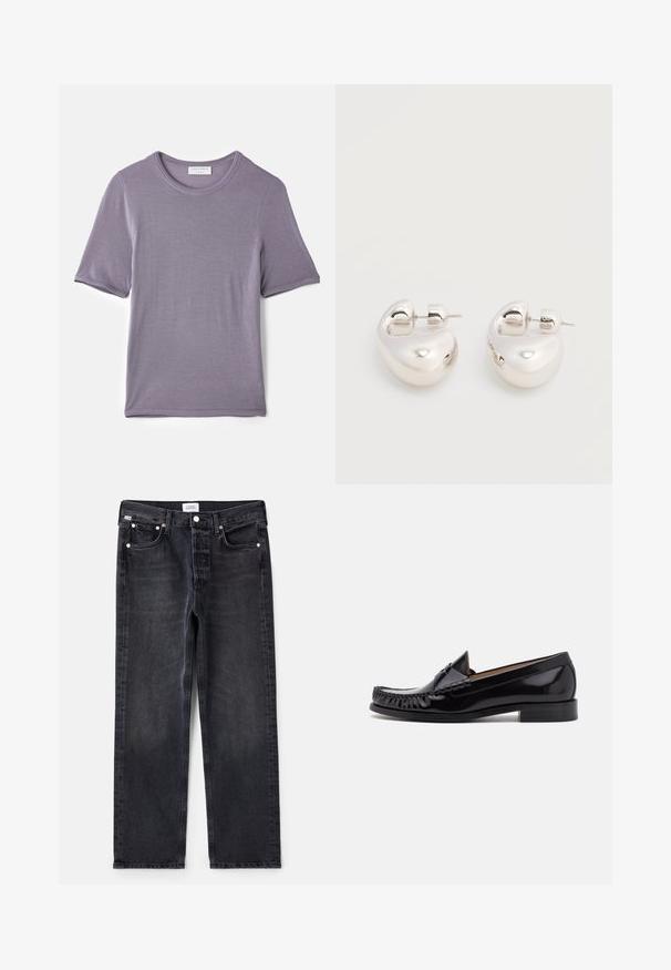 Lilla kortærmet t-shirt lavet af blødt stof, med en rund hals og en lige kant, med en glat tekstur og uden synlige mønstre.; Sorte denimjeans med lige pasform, fem lommer, sølvhardware og en let falmet tekstur. Klassisk design med minimal detaljering.; Sorte læder moccasin sko med en skinnende finish, der har frynsedetaljer langs fronten og en lav stabelhælk.; Par af skinnende sølv store øreringe med lukning på bagsiden mod en ensfarvet hvid baggrund.