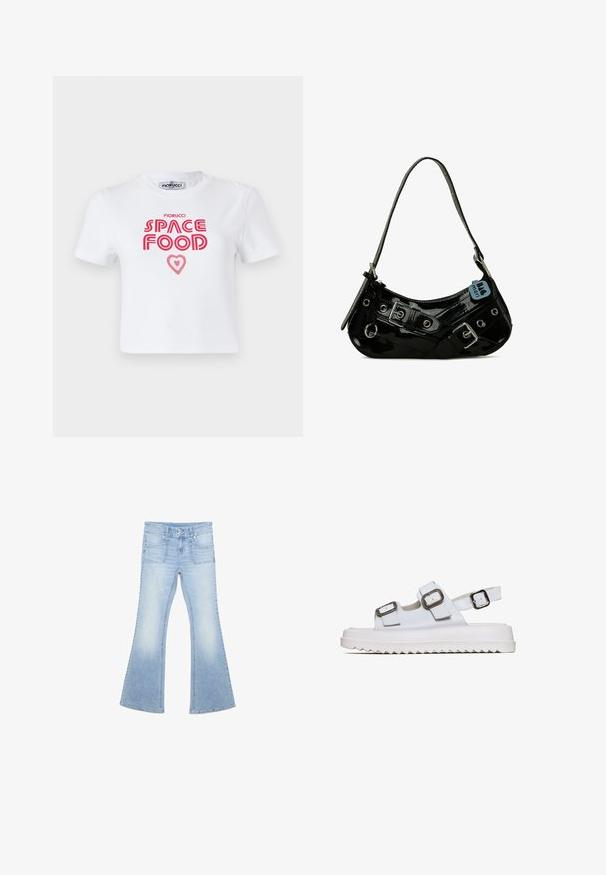 Hvid bomulds t-shirt med rød grafisk tekst, der siger "SPACE FOOD" med et hjerteaccent, korte ærmer og rund halsudskæring.; Lyseblå denimjeans med høj talje, to forlommer, dobbelt knaplukning og udvidede ben.; Hvide sandaler med to justerbare stropper, sølv spænder og en tyk hvid sål med zigzag mønster. Glat tekstur og åben design.; Sort lakeret skuldertaske med en buet form, udsmykket med sølvhardware, dekorative spænder og en kort rem. Blå mærkat vedhæftet.