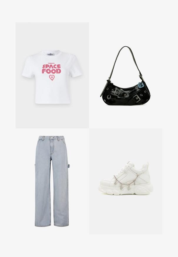 Weißes Baumwoll-T-Shirt mit rotem grafischem Text, der "SPACE FOOD" mit einem Herzakzent liest, kurze Ärmel und Rundhalsausschnitt.; Hellblaue Denim-Jeans mit weitem Bein, Knopf- und Reißverschluss, Gürtelschlaufen und einem seitlichen Detail an einem Bein. Ohne sichtbare Abnutzungen.; Weiße Sneakers mit dicker Sohle, strukturiertem Obermaterial aus Leder und dekorativer Metallkette mit Anhängern. Sie verfügen über eine Schnürung und einen gepolsterten Kragen.; Schwarze Lackleder-Handtasche mit geschwungener Form, ausgestattet mit silbernem Beschlag, dekorativen Schnallen und einem kurzen Griff. Blaue Anhängeschild befestigt.