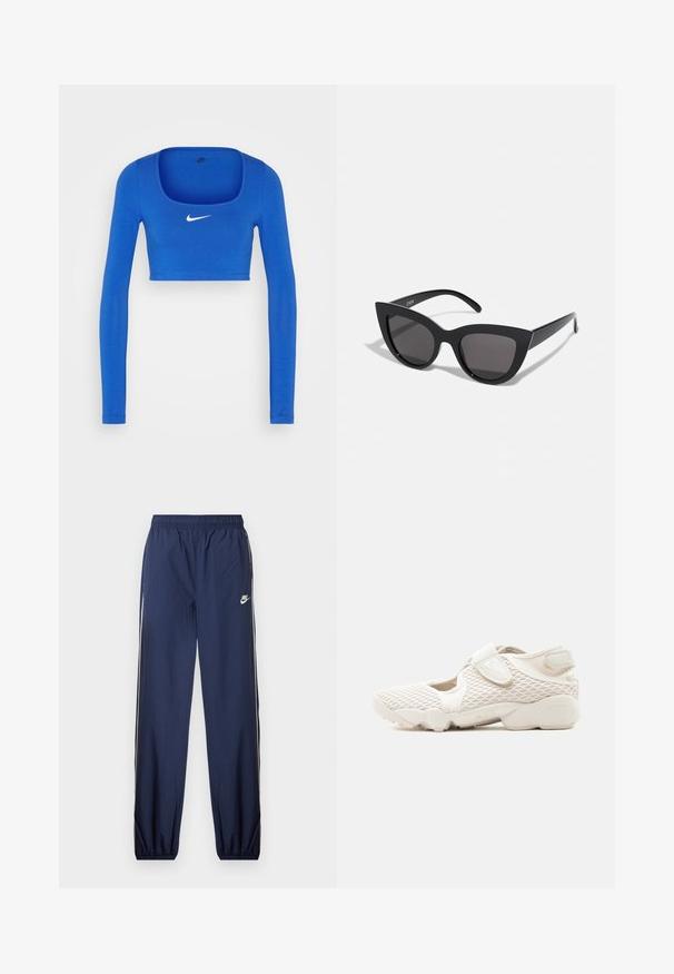 Nike Sportswear W NSW LS CROP TOP SW - Μπλούζα με μακριά μανίκια - game royal/phantom; Ναυτικό μπλε φόρμες Nike με ελαστική μέση, λευκές πλευρικές ρίγες και ένα μικρό λογότυπο στο αριστερό μηρό. Υφασμάτινη επιφάνεια, στενές μανσέτες.; Ανοιχτό μπεζ αθλητικό παπούτσι Nike με άνω μέρος από δίχτυ, λουράκια με βέλκρο, μαλακή σόλα και κομμένες πλευρές, σχεδιασμένο για άνεση και αναπνοή.; Μαύρα γυαλιά ηλίου με σχήμα γατίσιας ματιού και ματ φινίρισμα, με γκρι φακούς και αιχμηρές γωνίες, καθώς και κομψά μπράτσα. Το όνομα της μάρκας είναι ορατό στο εσωτερικό του μπράτσου.