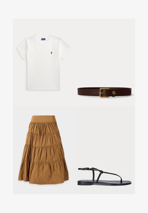 Einfaches weißes T-Shirt mit kurzen Ärmeln und Rundhalsausschnitt mit kleinem dunkelblauem Polo Ralph Lauren-Logo auf der linken Brust.; Brauner gestufter Maxirock mit gerafften Lagen und breitem Bund aus leichtem Stoff.; Schwarze flache Sandale mit minimalistischem Design. Sie verfügt über dünne Riemen, einen Zehensteg, goldene Akzente und eine glatte, strukturierte Sohle.; Dunkelbrauner Ledergürtel mit goldener rechteckiger Schnalle und kleinem goldenen "RL" Logo nahe der Schnalle auf schlichtem hellem Hintergrund.