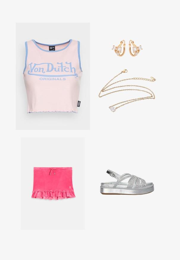 Rosa geripptes Crop-Top mit hellblauem Saum und einem großen blauen "Von Dutch"-Logo. Verfügt über einen rohen Saum und ein Etikett an der Seite.; Roter Samtenenrock mit Rüsche am Saum, Kordelzugbund und silbernen Akzenten. Weiche Textur mit einem lässigen Design.; Silberne Plattform-Sandale mit geflochtenen Riemen und Schnallenverschluss. Hergestellt aus metallischem Material mit glatter Textur. Flache, rutschfeste Sohle.; Goldene Creolen mit klaren Edelsteinen und eine passende goldene Halskette mit einem einzigen birnenförmigen klaren Edelsteinanhänger.