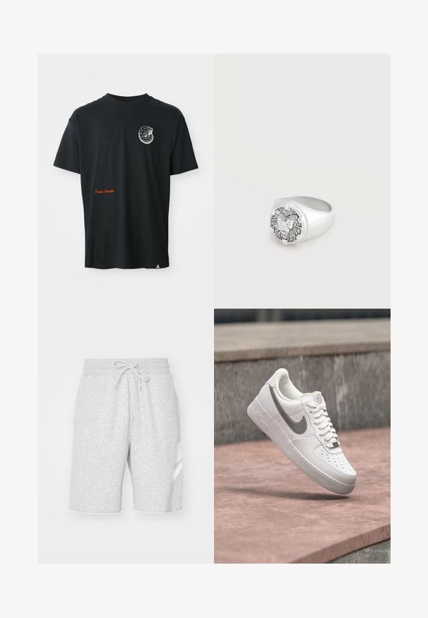 Schwarzes T-Shirt mit kurzen Ärmeln, das auf der Brust eine kleine weiße Fossilgrafik und unten links orangen Text "Texas Fossils" zeigt.; Herren Sweatshorts in Grau aus weichem Baumwollmaterial, mit elastischem Bund und Kordelzug, Seitentaschen und einem weißen Logodetail.; Weißer Nike Air Force 1 Sneaker mit grauem Swoosh-Logo, der über einer Steinoberfläche und einem grauen Steinwandhintergrund schwebt.; Silberner Ring mit einem detailliert gravierten Löwenkopf auf der runden Fläche, umgeben von krallenartigen Akzenten am Rand, vor einem hellen Hintergrund.