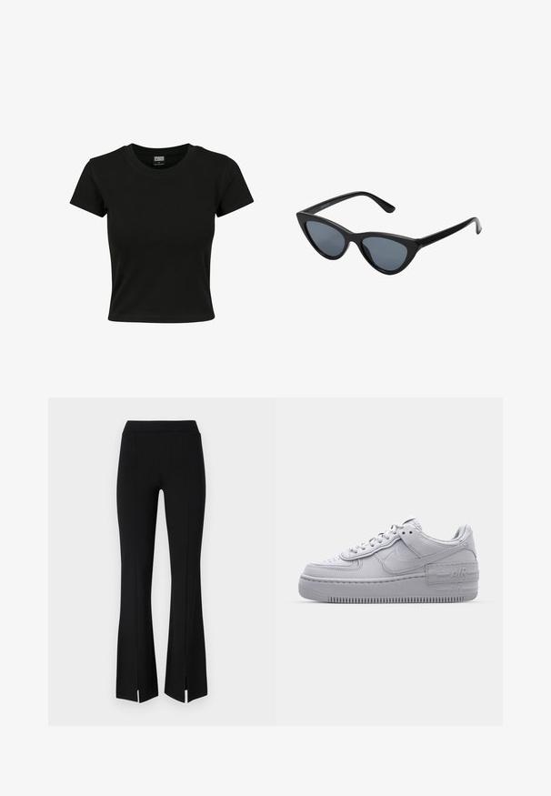 Schwarzes Kurzarm-T-Shirt aus glattem Baumwollmaterial mit rundem Halsausschnitt und taillierter Form. Keine sichtbaren Muster oder Akzente.; Schwarze, ausgestellte Hosen aus einem dehnbaren Stoff, mit hoher Taille und Schlitzen am Knöchel für zusätzliche Details und Bewegungsfreiheit.; Graue Nike Air Force 1 Sneaker mit perforierter Zehenpartie, Obermaterial aus glattem Leder, dicker Sohle und geprägtem 'AIR'-Detail an der Ferse.; Schwarze Cat-Eye-Sonnenbrille mit dunkelgrauen Gläsern, schlankem Kunststoffrahmen, spitzen Ecken und geraden Bügeln. Keine sichtbaren Befestigungen oder Akzente.