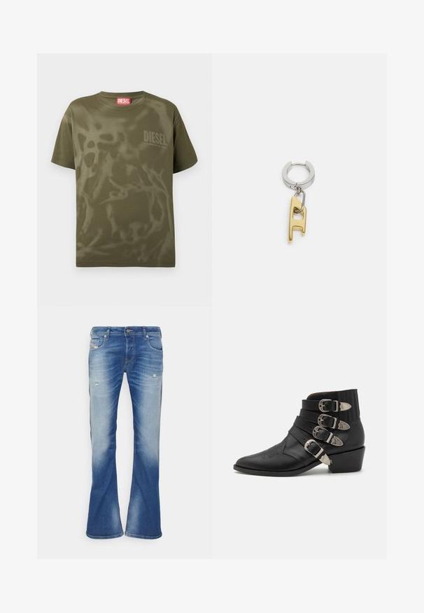 Olivgrünes Baumwoll-T-Shirt mit lockerem Schnitt, versehen mit einem dezenten abstrakten Muster und einem kleinen "DIESEL"-Logo auf der Brust.; Blaue, ausgebleichte Bootcut-Jeans mit leichter Abnutzung an den Vorderseiten der Oberschenkel und klassischem Fünf-Taschen-Design auf weißem Hintergrund.; Schwarze Leder-Ankle-Boots mit vier dekorativen silbernen Schnallen, spitzer Zehe und einem gestapelten Absatz mit gerippten Details am Schaft.; Diesel Ohrringe - gold-coloured