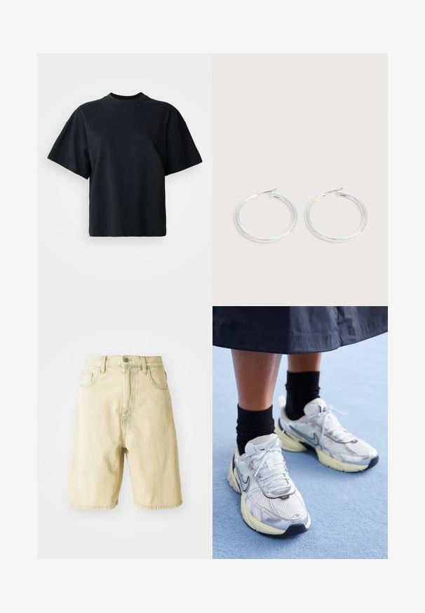 Sort bomulds t-shirt med rund halsudskæring, korte ærmer og en boxy pasform; har diskret logo på forsiden.; Lys gule denim shorts med høj talje, der har bæltestropper, frontknaplukning og sidelommer. Glat tekstur og lige snit.; Hvide og sølv Nike sneakers med mesh-stof, reflekterende detaljer og en beige sål. Bæres med sorte sokker og står på en blå overflade.; Par skinnende sølvøreringe med tynde trådlåse, vist på en lys grå baggrund.