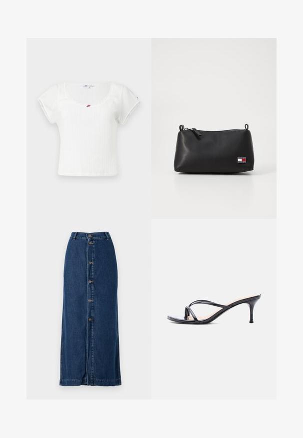 Weißes, geripptes T-Shirt mit kurzen Ärmeln, Rundhalsausschnitt und zarter Spitzenborte. Kleine Blumenakzent in der Mitte vorne. Hergestellt aus weichem Stoff.; Dunkelblaue Denim-Maxiröcke mit einer Knopfleiste vorne und seitlichen Schlitzen, gerader Silhouette und gesticktem Saum.; Schwarze Peeptoe-Sandale aus Lackleder mit dünnen, gekreuzten Riemen und einem schlanken, mittelhohen Stilettoabsatz vor weißem Hintergrund.; Schwarze Kosmetiktasche mit glatter Textur, runder Form, Reißverschluss und einem kleinen Logo-Patch mit rot-weißen und blauen Akzenten.
