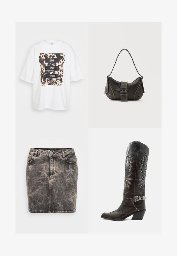 Witte oversized T-shirt met korte mouwen, voorzien van een bruin en zwart abstract patroon en de tekst "LEEF JE WAARHEID" in vetgedrukte zwarte blokken.; Zwarte denim mini-rok met een vervaagd sterrenpatroon. Heeft een hoge taille, vijf zakken en contrasterende stiksels. Klassieke knoopsluiting.; Zwarte leren cowboylaars met decoratieve uitsnijdingen, zilveren gesp en schuine hak, weergegeven op een witte achtergrond.; Zwarte leren schoudertas met gespsluiting aan de riem, afgeronde hoeken en contrasterende witte stiksels op een effen achtergrond.