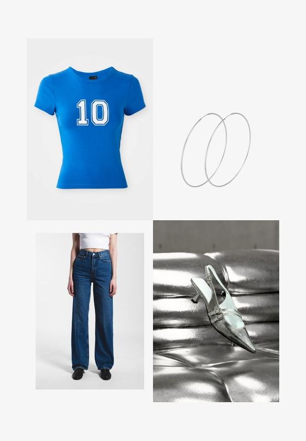 Blauwe katoenen T-shirt met korte mouwen, met in het midden een witte "10" afgedrukt. Licht getailleerd ontwerp met een ronde halslijn.; Persoon draagt hoge wijd uitlopende blauwe spijkerbroek, wit cropped topje en zwarte schoenen, staand tegen een effen lichte achtergrond.; Zilverkleurige slingback damschoen met hoge hak en twee gespen, rustend op een glanzend, getuften zilveren leren oppervlak.; Zilveren hoepel oorbellen met een minimalistisch ontwerp. Cirkelvormig, gladde textuur en dun profiel. Lichtgewicht met een gepolijste afwerking.