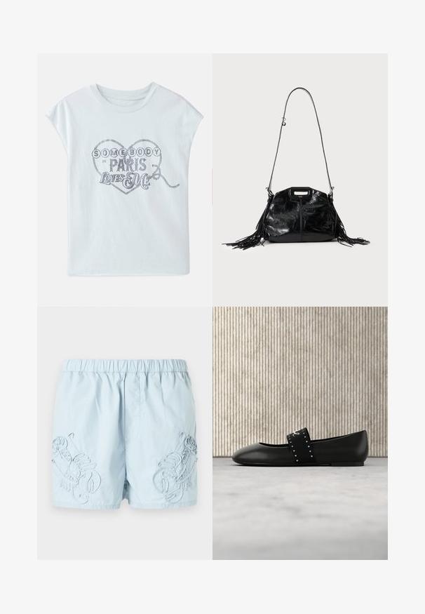 T-shirt en coton bleu clair à manches courtes, arborant un graphique en forme de cœur orné d'un lettrage métallique : "QUELQU'UN À PARIS M'AIME."; Shorts de bain bleu clair avec broderie de homard sur les côtés, taille élastique et tissu lisse et léger.; Ballerine plate en cuir noir avec un bout rond, dotée d'une sangle noire ornée de clous argentés et du logo emblématique, posée sur une surface texturée beige.; Sac à main en cuir noir brillant avec une longue fine bandoulière et des pompons à franges des deux côtés sur un fond clair.