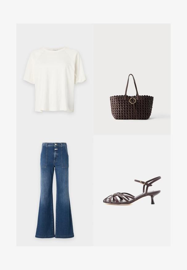 CLOSED WIDE SLEEVE - T-shirt basique - ivory; Jeans évasés taille haute en denim bleu moyen avec une finition délavée. Dotés de poches plaquées et d'une fermeture à bouton. Ourlet propre.; Sandale à talon kitten en cuir marron foncé avec lanières et bride de cheville réglable à boucle sur fond blanc.; Sac cabas tissé marron foncé avec deux poignées et un détail boucle circulaire dorée au centre sur fond uni.