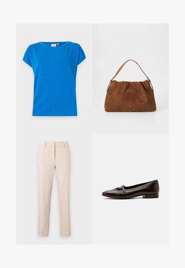 Blauw T-shirt met korte mouwen, gemaakt van een zachte stof met een relaxte pasvorm. Ronde halslijn en subtiele textuur met lichte spikkels overal.; Beige op maat gemaakte, rechte broek met ceintuurlussen, voorsluiting met ritssluiting en knoop op een effen lichte achtergrond.; Donkerbruine lakleren Mary Jane-schoen met lage hak, afgeronde neus en een klein gespsluiting over de wreef.; Bruine suède handtas met een geplooid ontwerp, voorzien van een enkele tan kleur leren schouderband en een subtiele gouden logo-detail aan de voorkant.
