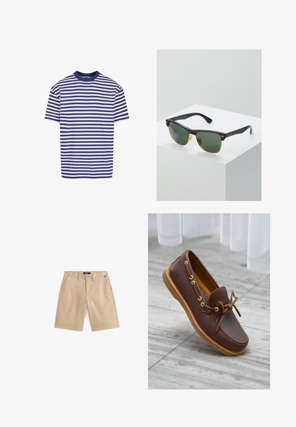 Camiseta de manga corta a rayas con rayas horizontales azul marino y blancas, cuello redondo, corte relajado y material de algodón suave.; Pantalones cortos beige hechos de tela de mezcla de algodón, con dos bolsillos delanteros, cierre de botón y diseño de corte recto.; Zapato náutico de cuero marrón con ojales dorados, parte delantera con cordones y suela de goma color beige. Superficie texturizada y logo en el lateral.; Gafas de sol Ray-Ban con lentes verdes, montura de plástico negro y acentos dorados en los bordes. Forma cuadrada con acabado mate.