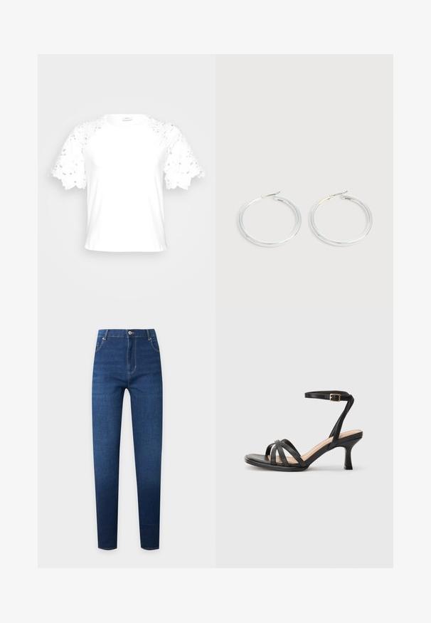 Witte t-shirt met decoratieve kanten mouwen, met een eenvoudig, strak ontwerp en een ronde halslijn.; Donkerblauwe skinny jeans met hoge taille, knoopsluiting aan de voorkant, rits en klassiek ontwerp met vijf zakken.; Zwarte sandalen met hakken, voorzien van meerdere dunne banden over de tenen, een enkele enkelband met een gouden gesp en een vierkante neus.; Een paar glanzende zilveren oorringen met dunne draadafsluitingen, getoond op een lichtgrijze achtergrond.