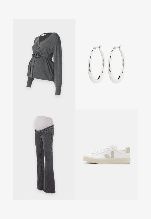 Top envolvente gris de manga larga, hecho de un material suave, que presenta un escote en V y una cintura atada. Las mangas tienen un ligero detalle abombado.; Jeans de maternidad con una cintura elástica ajustada de color gris, piernas acampanadas y acabado en denim gris oscuro, que cuentan con costuras estándar y bolsillos.; Zapatillas blancas de cuero con acentos en gris del logo V, suela de goma texturizada, cordones blancos y lengüeta y collar acolchados.; Pendientes de aro de plata con un acabado suave y brillante. Forma circular, con un cierre seguro. Diseño sencillo y elegante.