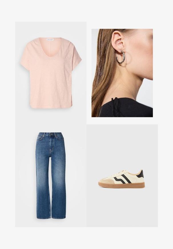 Lichtroze t-shirt met korte mouwen en een V-hals, voorzien van zijsplitten. Gemaakt van zacht, gestructureerd materiaal. Merklabel zichtbaar bij de halslijn.; Hoge taille, wijde blauwe denim jeans met een gradient wassing, koperen stiksels, een knoopsluiting aan de voorkant en vijf zakken.; Vetersneakers met een crèmekleurig bovenwerk met zwarte strepen en een suède neuskapje, gecombineerd met een bruine rubberen zool.; Zilveren oorbel met een gepolijste afwerking, met kleine gouden accentdetails en een ronde vorm, gedragen op de oorlel.