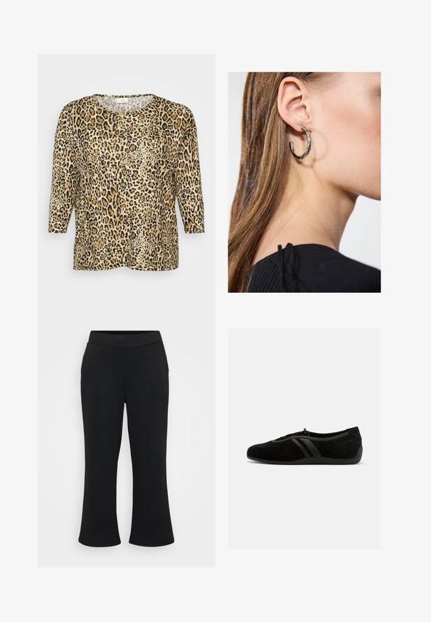 Leopardprint top med trekvartærmer, med en rund halsudskæring og en afslappet pasform, sat mod en simpel hvid baggrund.; Sorte flagrende bukser med en glat, strækbar tekstur. Har en bred talje og ribbede detaljer ved sidelommerne.; Sort ruskinds slip-on sko med rundet tå, elastisk snørelukning, to læderstriber i siden og flad gummisål.; Sølv hoop ørestik med en poleret overflade, prydet med små guld accenter og en rund form, båret på øreflippen.