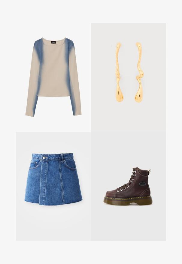 Dlhý rukáv top v svetlej béžovej farbe s gradientným modrým dizajnom. Hladká textúra s okrúhlym výstrihom a rovnými okrajmi.; Denim mini sukňa stredne modrej farby s vysokým pásom, predným zapínaním na gombíky, dvoma vreckami a surovým lemom na spodnej časti.; Hnedá kožená členková obuv s textúrovaným povrchom, striebornými očkami a žltým prešívaním. Má masívnu priehľadnú podrážku a pútko na vytiahnutie.; Asymetrické zlaté náušnice visiace, s plynulými nepravidelnými tvarmi, ktoré majú hladké zakrivené línie a koncové body v tvare slzy na jednoduchom bielom pozadí.