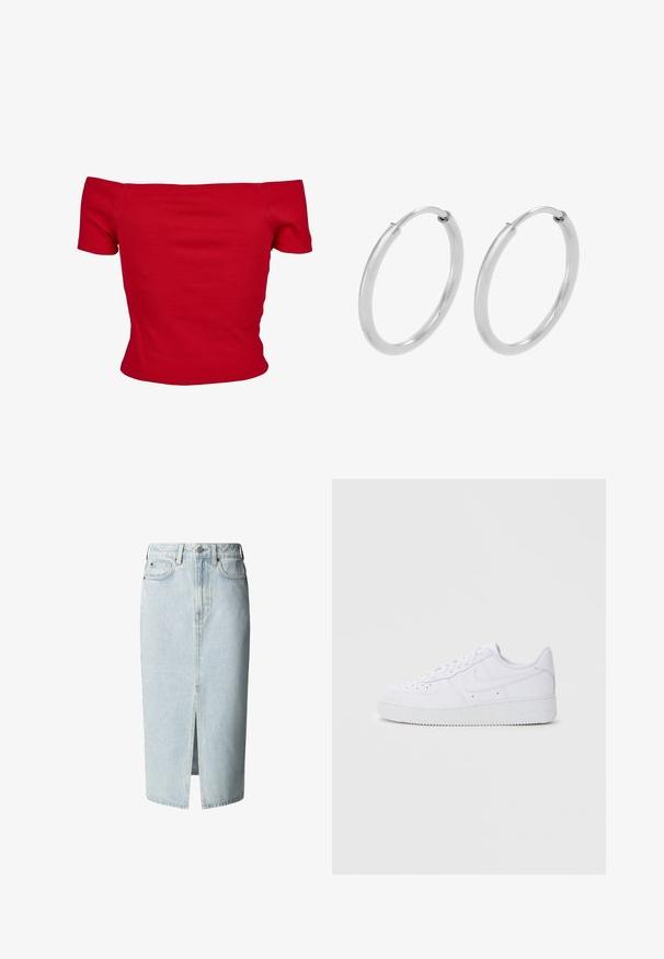 Haut rouge à épaules dénudées en tissu côtelé, avec des manches courtes et une coupe ajustée. Texture lisse, couleur unie sans motifs.; Jupe midi en denim bleu clair avec fente devant, passants de ceinture, fermeture par bouton et zip, ainsi que poches avant et arrière.; Baskets blanches Nike Air Force 1 avec tige en cuir, bout rond, fermeture à lacets, col rembourré et semelle en caoutchouc texturé.; Boucles d'oreilles en argent, de forme circulaire, avec une texture lisse et brillante, et une largeur constante. Design minimaliste sans accents supplémentaires.