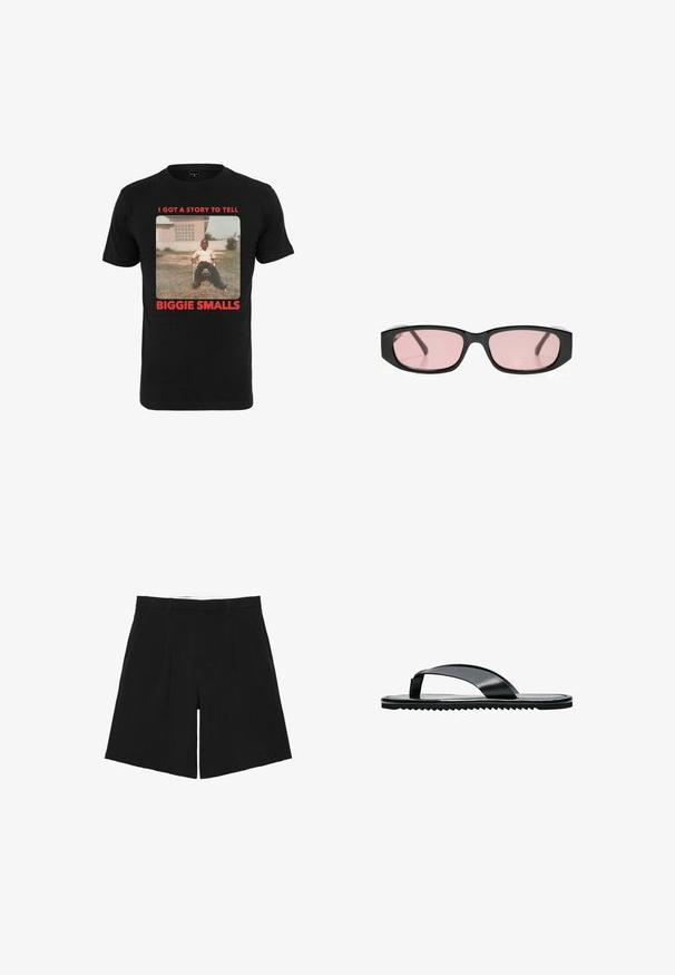 Sort bomulds T-shirt med et vintage billede og rød tekst, der står "I GOT A STORY TO TELL BIGGIE SMALLS" under billedet.; Sorte skræddersyede shorts med bæltestropper, forreste læg og sidelommer, lagt fladt på en hvid baggrund.; Sort flad flip-flop sandal med bred tårem og tekstureret sål, vist i profil på hvid baggrund.; Sorte rektangulære solbriller med smalle rosa-tonede linser, der hviler på en hvid overflade.