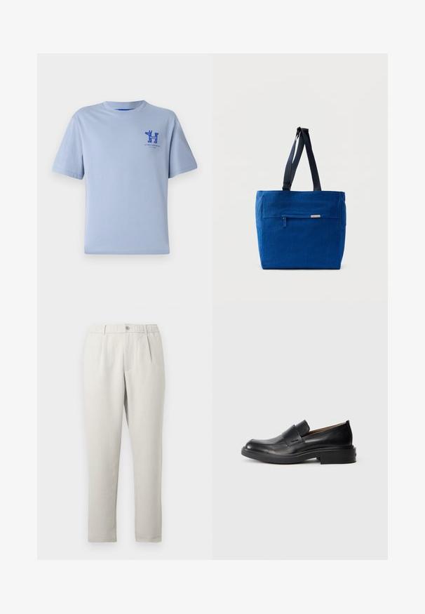 Hellblaues Baumwoll-T-Shirt mit kurzen Ärmeln, rundem Halsausschnitt und blauem Druckgrafik auf der Brust mit Text und Designelementen.; Hellbeige, lässige Hose mit leichtem Glanz, ausgestattet mit elastischem Bund, vorderen Taschen und einem schmal zulaufenden Bein.; Schwarze Leder-Pantoletten mit niedrigem Absatz und dezentem Calvin Klein-Logo an der Seite, im Profil vor einem weißen Hintergrund dargestellt.; Blaue Canvas-Einkaufstasche mit einer vorderen Reißverschlusstasche, doppelten Schulterriemen und rechteckiger Form. Verfügt über ein dezentes Markenlabel.