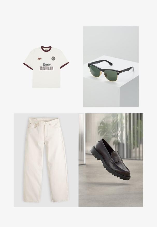 Witte T-shirt met korte mouwen en bordeauxrode afwerking, "Escape BERLIN" tekst op de voorkant in het midden, "Mitte" op de linkerborst en een cirkelvormig embleem met twee sterren op de rechterborst.; Off-white jeans met rechte pijpen, vijf zakken, riemlussen, knoopsluiting en zichtbare stiksels op een lichte achtergrond.; Bruine leren instapschoen met een afgeronde neus en een stevige zwarte rubberen zool. Voorzien van een decoratief bandje over de wreef.; Ray-Ban zonnebrillen met groene lenzen, zwarte plastic monturen en gouden accenten aan de randen. Vierkante vorm met een matte afwerking.