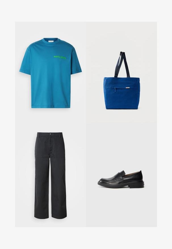 Tyrkysové bavlnené tričko, s okrúhlym výstrihom, krátkymi rukávmi, s malým zeleným logom "calvin klein" potlačeným na prednej strane. Hladká textúra.; Nohavice s širokými nohavicami z tmavomodrej bavlnenej látky, so zapínaním na gombík a prednými náprsnými vreckami. Hladká textúra s minimalistickým dizajnom.; Čierne kožené slip-on formálne topánky s nízkym podpätkom a diskrétnym logom Calvin Klein na boku, zobrazené v profilu na bielom pozadí.; Modrá plátenná taška cez rameno s predným vreckom na zips, dvojitými ramennými popruhmi a obdĺžnikovým tvarom. Má nenápadnú značkovú etiketu.
