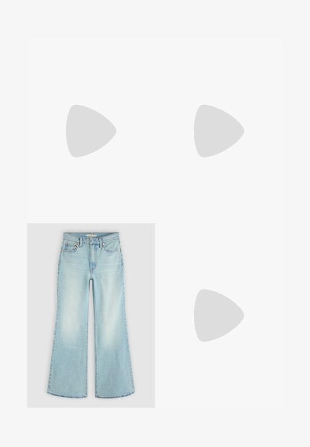 Lichtgroene tanktop gemaakt van zachte stof, met een ronde halslijn en een kantafwerking aan de zoom. Soepele textuur, rekbaar ontwerp.; Lichtblauwe high-waist spijkerbroek met knoop- en ritssluiting, voor- en achterzakken en brede uitlopende pijpen.; Even&Odd by Zalando Slingback ballerina´s - black; Roze, gevoerde handtas met een afgeronde vorm, gemaakt van glanzend materiaal. Beschikt over een geplooide handgreep en een ritssluiting voor veilige toegang.