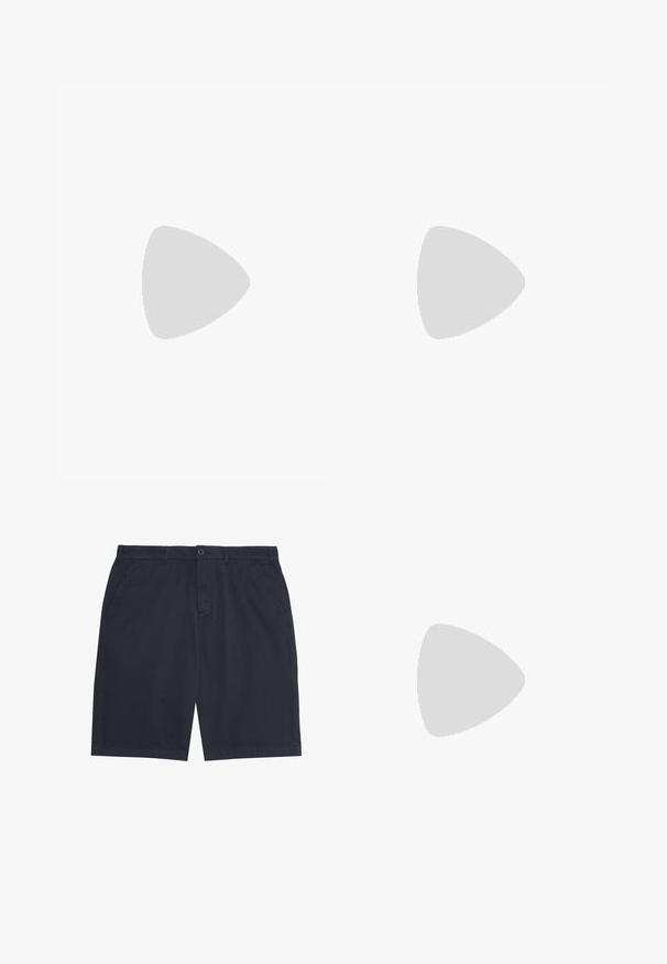 Beige bomulds t-shirt med rund hals, korte ærmer og et lille "LYLE & SCOTT" logo trykt på brystet. Har et broderet logo på ærmet.; Marineblå herre-casual shorts med knaplukning, bæltestropper og sidelommer, lagt fladt på en hvid baggrund.; Hvide lædersneakers med glat tekstur, rund tå og ton-i-ton syning. Har blå snørebånd og et gult logo på siden.; Sort læder Calvind Klein bæltetaske med to lynlåslommer og justerbar rem med metalspænde.