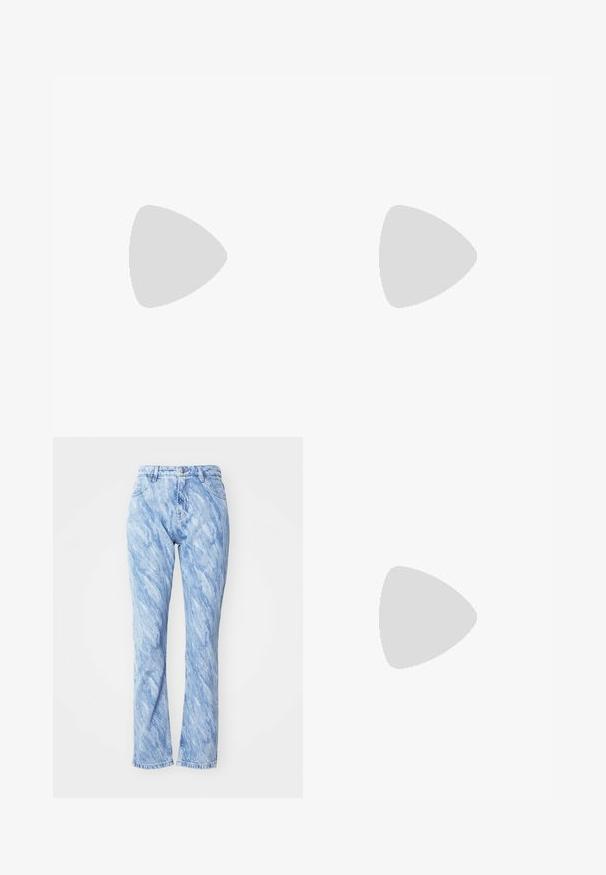 Pull bleu marine à manches courtes en tissu tricot léger. Il présente un col rond et une finition côtelée pour un look ajusté.; Jean en denim bleu clair avec un motif ondulé et marbré, dotés d'une taille haute, de jambes droites, de cinq poches et d'une fermeture à boutons.; Basket blanche avec un upper en cuir lisse, dotée d'une languette de talon en cuir beige et noir, de lacets ronds et d'une semelle en caoutchouc beige épaisse. Détail du logo doré.; BOSS DOUBLE B SWING - Boucles d'oreilles - gold-coloured