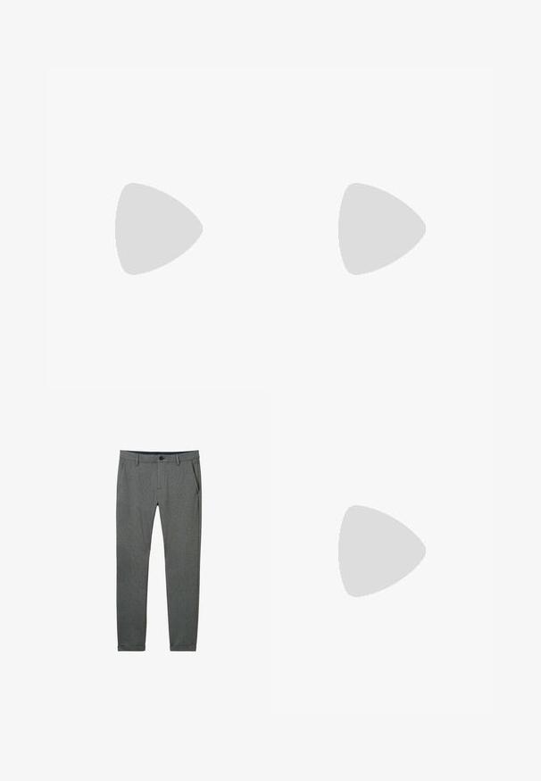 Marineblå polo-shirt med en to-knaps placket, kontrasterende blå krave og ærmekanter, samt broderet "Tom Tailor" logo på brystet.; Grå bukser lavet af struktureret stof, med en slim fit, sidelommer, bæltestropper og en enkelt knaplukning i livet.; Sort ruskindssneaker med hvid gummisål, rundet tå, snørelukning og kontrastfarvet hvid hæltab. Indeholder branding på siden.; Sorte rektangulære solbriller med mørke linser, slanke plastikrammer og lige arme. Har et diskret logo på siden.