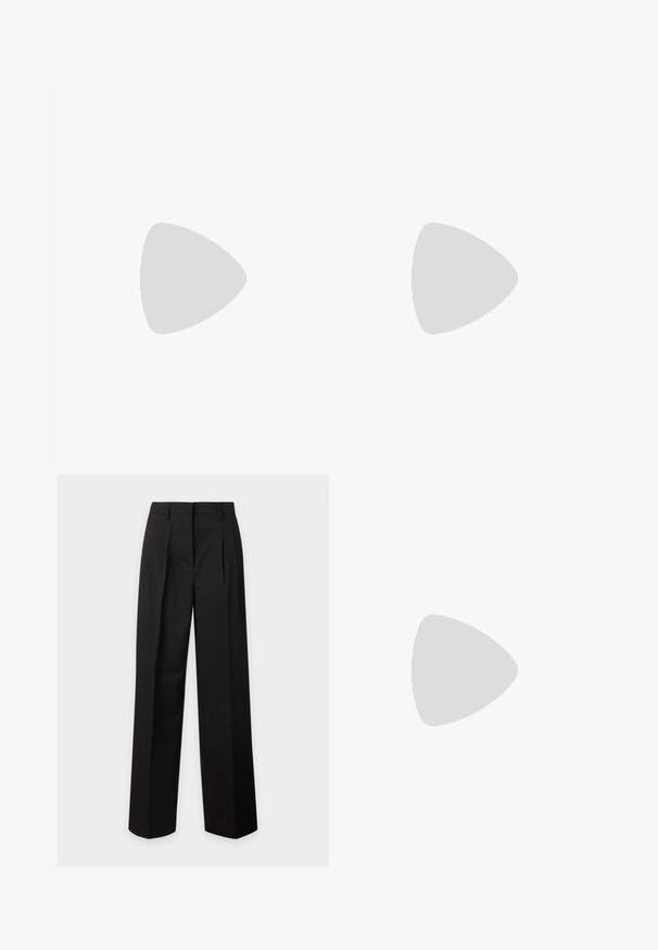 Chemise à manches longues à rayures horizontales bleu clair et blanc avec un petit écusson de fraise rouge sur la partie supérieure gauche de la poitrine.; Pantalon noir taille haute à jambes larges avec passants de ceinture et plis sur le devant, présenté sur un fond uni clair.; Escarpin slingback à talon haut en cuir noir avec bout pointu, boucle et détail de bride œillet à l'avant.; Petit sac à main noir brillant avec deux longues anses et des détails à cordon sur les côtés sur un fond clair uni.