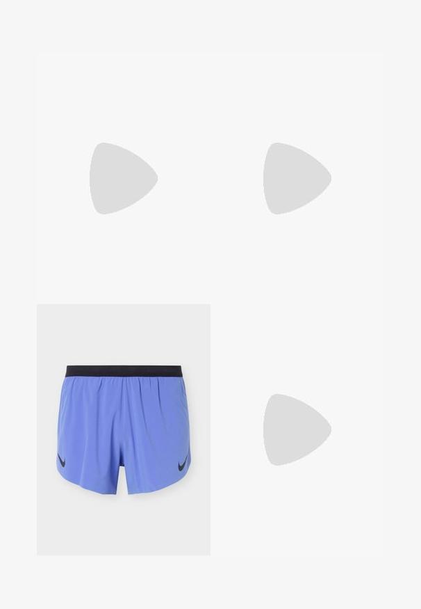 Fialové krátke tričko s krátkym rukávom vyrobené z hladkej látky, obsahujúce čierne logo Nike na ľavej strane hrudníka. Klasický okrúhly výstrih.; Svetlomodré športové šortky s čiernym pásom a čiernymi logami Nike Swoosh na oboch stranách, zobrazené na jednoduchom pozadí.; Neónovo zelená a modrá bežecká topánka s čiernym logom Nike, vo vzduchu nad priechodom pre chodcov na asfaltovej ulici.; Čierny kožený postroj s nastaviteľnými popruhmi, ktorý obsahuje strieborné kovové krúžky a hroty. Dizajn zahŕňa centrálny krúžok a prackový uzáver.