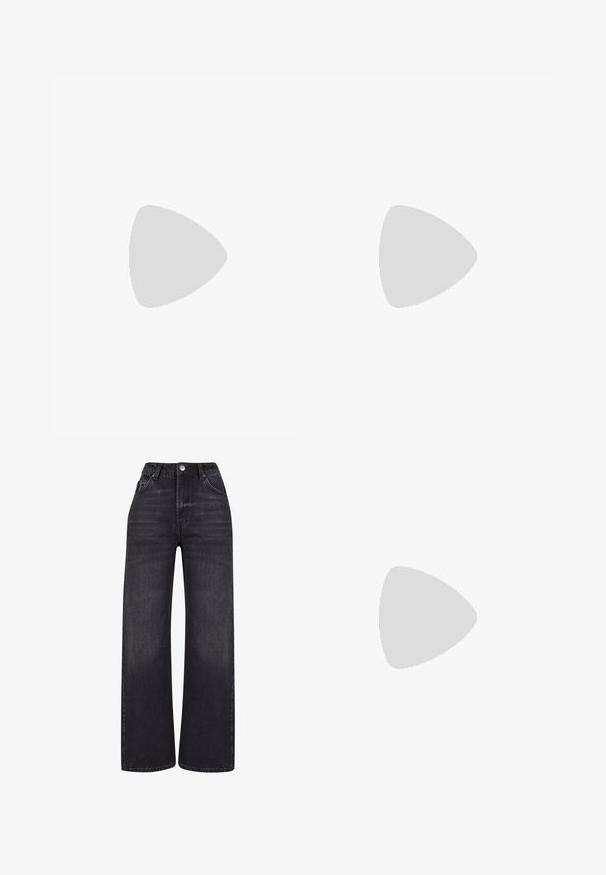 Top corto de cuello halter negro, hecho de una tela suave, con un escote en V profundo y un diseño envolvente. Se ata en la parte posterior para un ajuste ajustable.; 2Y Studios NAYA BASIC LIGHT - Pernera ancha - washed black; Zapatilla deportiva de malla en gris y crema, con parte superior texturizada, puntera reforzada y suela exterior de color claro y resistente para mayor tracción.; Bolso blanco con una silueta curva, cuero texturizado, herrajes dorados y una correa desmontable con un detalle de logo y hebilla.