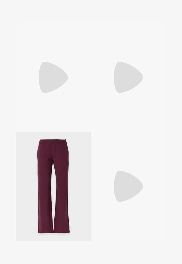 Top en velours marron avec des manches longues, décolleté en V et ceinture à nouer ajustable. Texture douce avec un léger éclat. Pas de motifs ni de matériel visible.; Pantalon droit de couleur bordeaux foncé uni avec une taille élastique, en tissu doux.; Escarpins à bout pointu en similicuir marron avec une texture crocodile, dotés d’un talon fin et angulaire ainsi que d’une doublure intérieure lisse.; Sac à main en cuir noir de forme arrondie, décoré de clous argentés et équipé d'une poignée courte. Texture lisse et fermeture éclair.