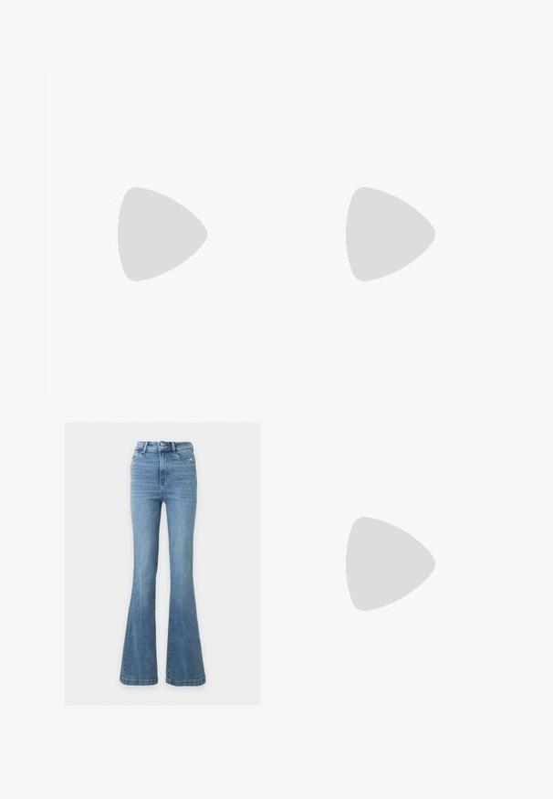 Noisy May NMBELLA HALTERNECK  - Top - black; Modré džínsy z denimu s vysokým pásom, rozšírenými nohavicami, dvoma prednými vreckami, pútkami na opasok a dvojitým zapínaním na gombíky.; Čierny lodička na vysokom opätku so špicatou špičkou, tenkými remienkami okolo členku a striebornou prackou na jednoduchom svetlom pozadí.; Čierna kožená kabelka s zaobleným tvarom, zdobená striebornými cvočkami a krátkym rúčkou. Hladká textúra a zapínanie na zips.
